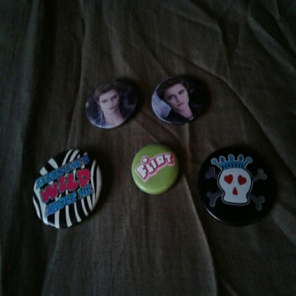 Button Pins